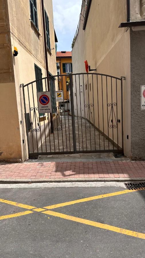Edens House Con Parcheggio Privato Gratuito Apartment Rapallo Exterior foto