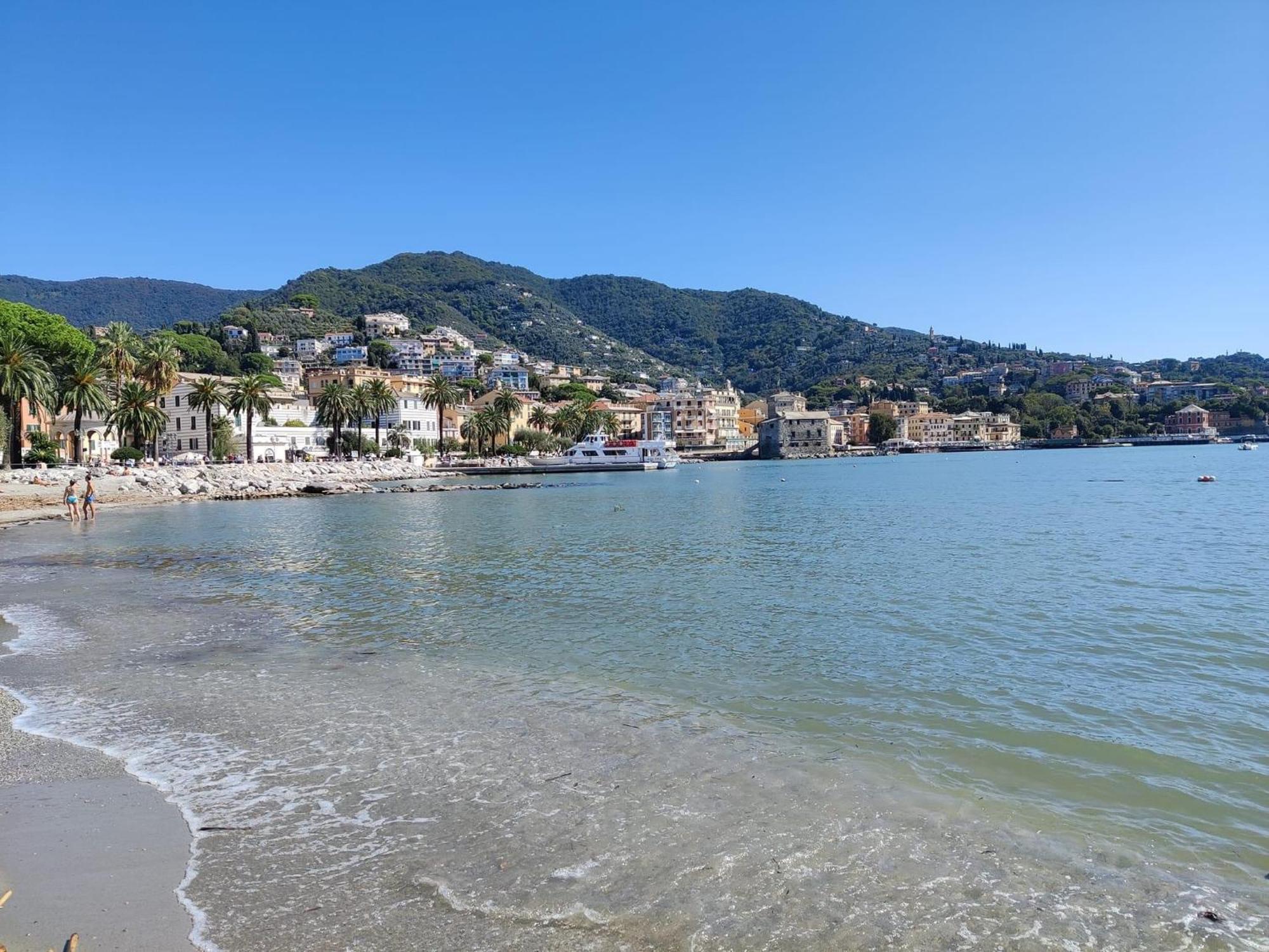 Edens House Con Parcheggio Privato Gratuito Apartment Rapallo Exterior foto